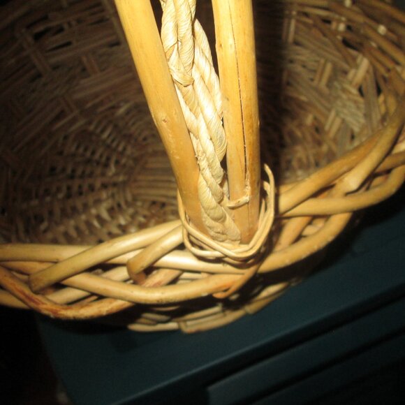 Used Wicker Basket - Picture 2 of 5